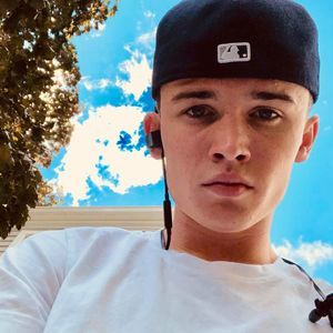 Meet your Posher, Brian